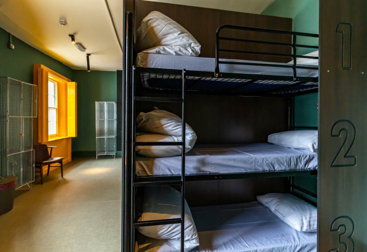 Bed 6-Bed Mixed Dormitory Room